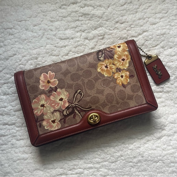 Coach Riley 1941 With Prairie Floral Print - Picture 9 of 16
